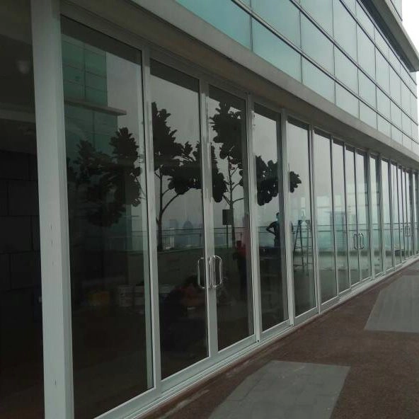 Aluminium Shopfront Glass