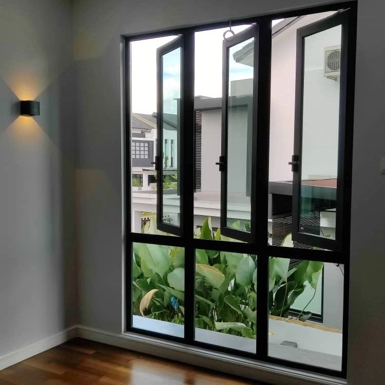 Multipoint Casement Window