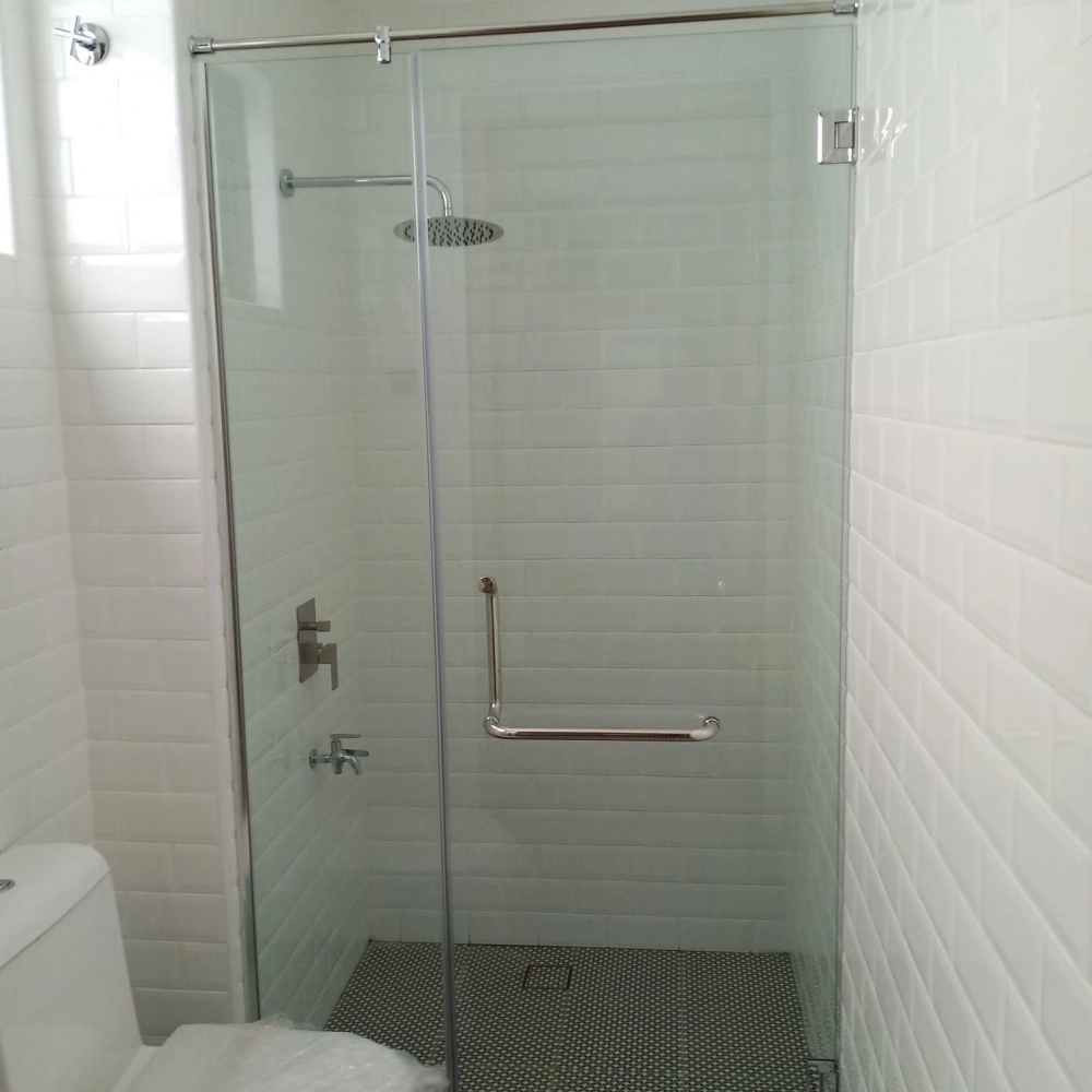 Shower Screen