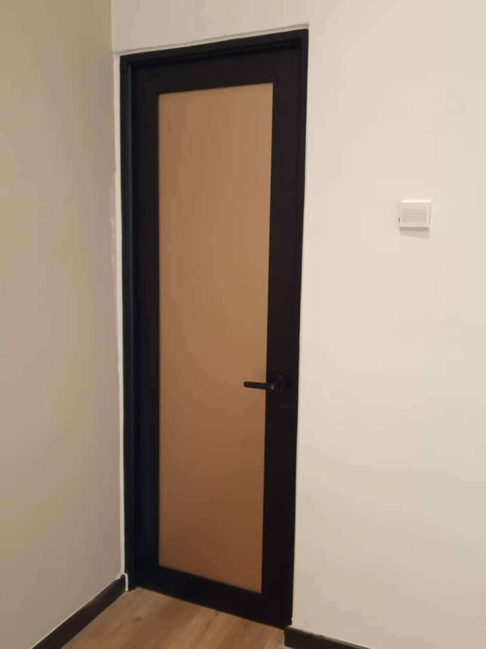 Aluminium Swing Door