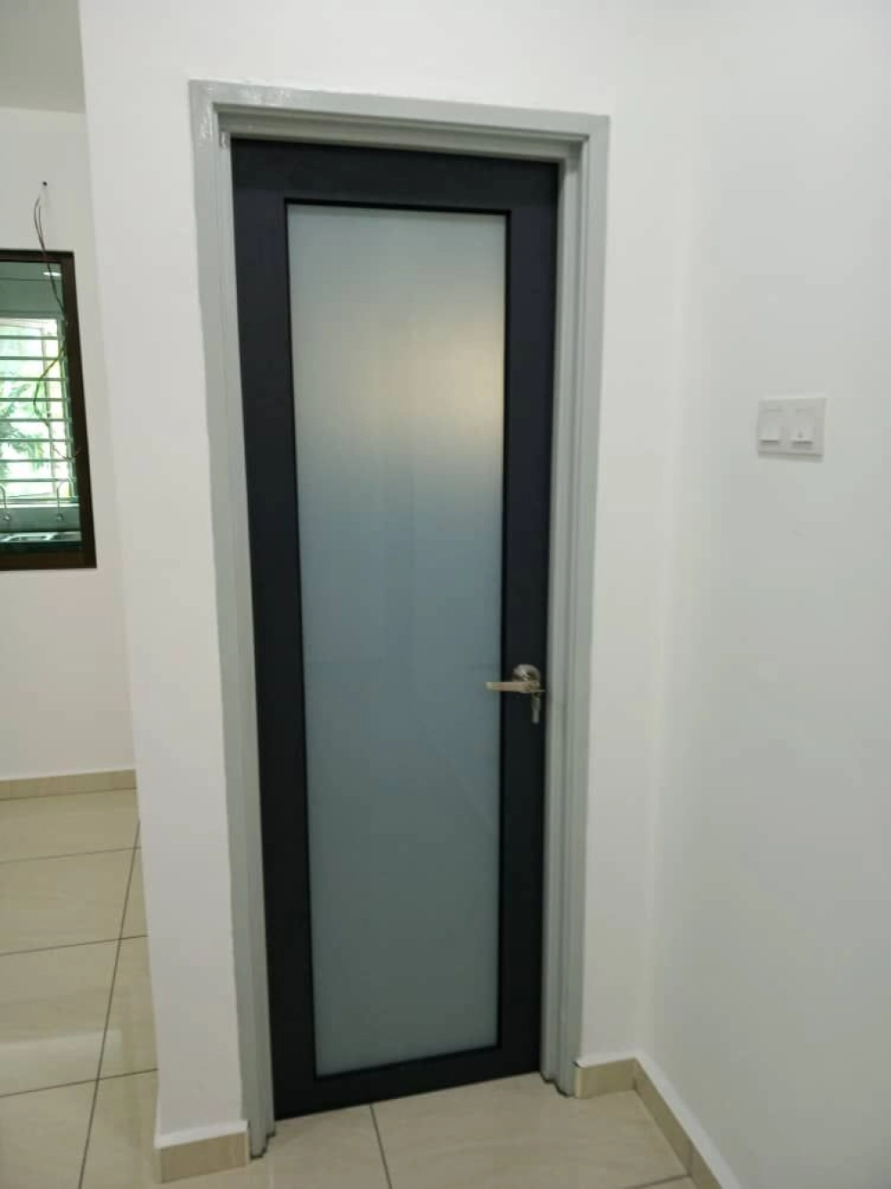 Aluminium Swing Door