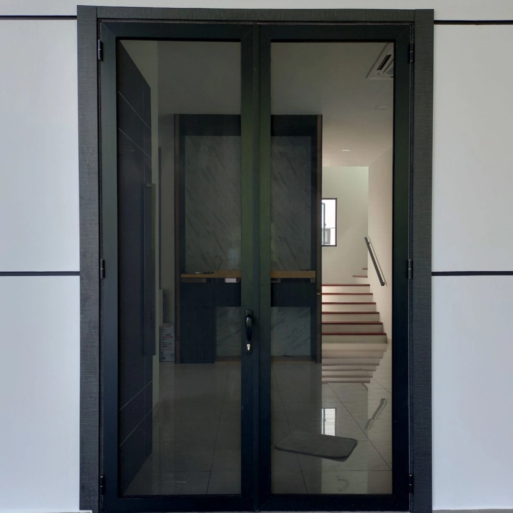 Aluminium Swing Door