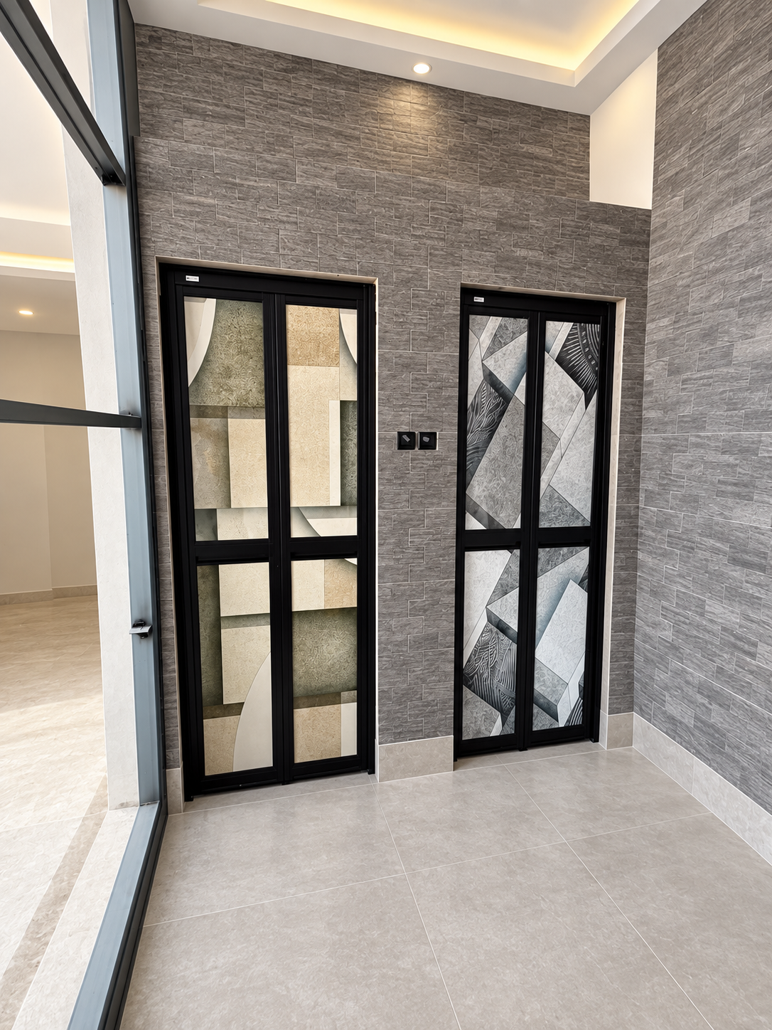 Bi-Fold & BI-TWO Door